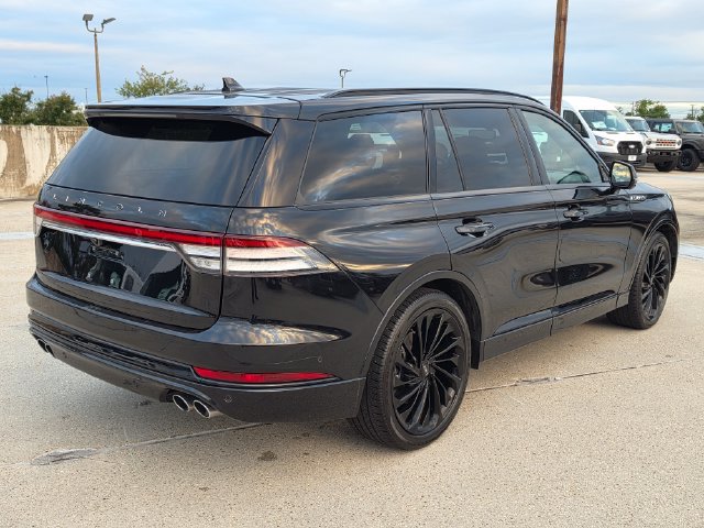 Used 2024 Lincoln Aviator Black Label w/ Jet Package AWD/4WD image 5