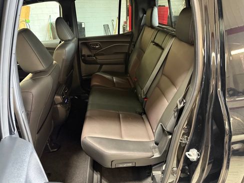 Used 2024 Honda Ridgeline Black Edition image 27