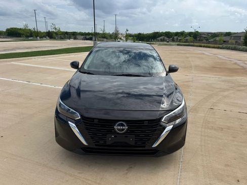 Used 2024 Nissan Sentra SV image 7