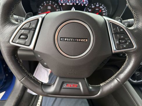 Used 2019 Chevrolet Camaro SS image 14