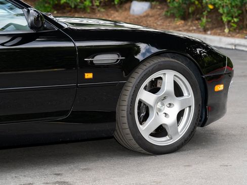 Used 2002 Aston Martin DB7 Vantage image 8