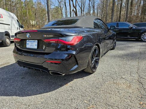 Used 2021 BMW M440i Convertible image 6