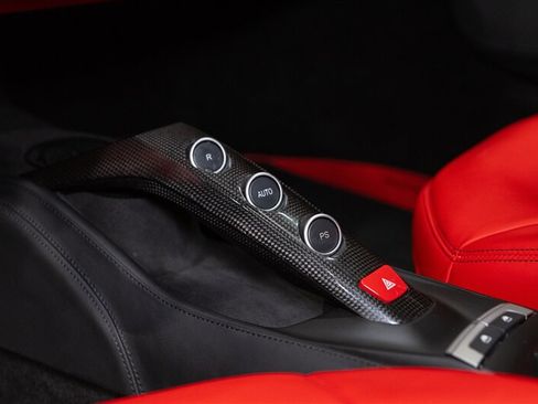 Used 2018 Ferrari 488 Spider RWD image 38