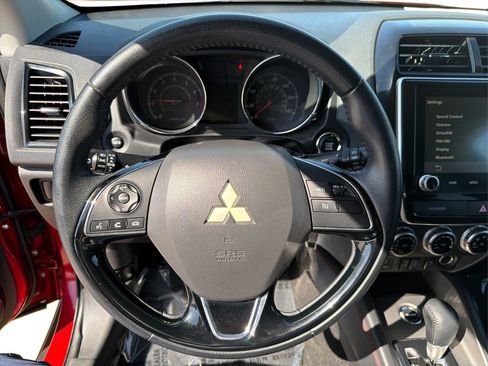 Used 2022 Mitsubishi Outlander Sport SE image 17