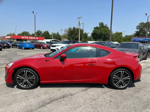 Used 2013 Scion FR-S RWD image 8