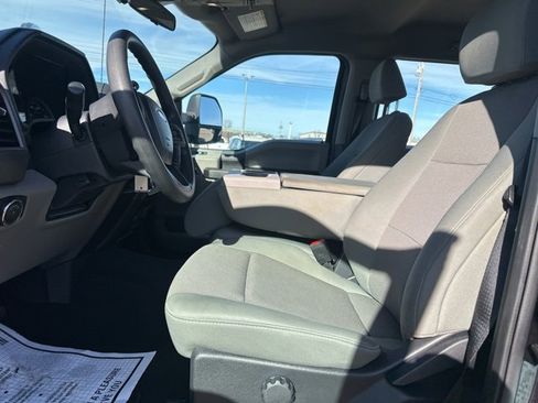 Used 2022 Ford F250 XL w/ STX Appearance Package image 34