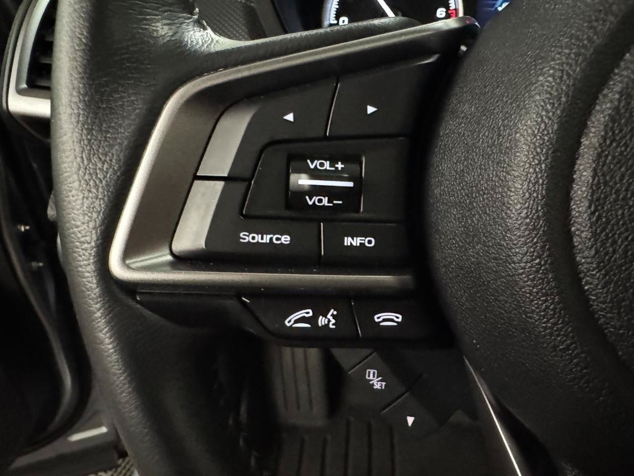 Used 2020 Subaru Forester Premium AWD/4WD image 14