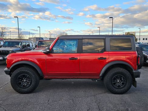Certified 2024 Ford Bronco Wildtrak AWD/4WD image 11