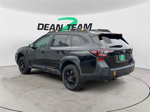 Used 2022 Subaru Outback Wilderness image 6