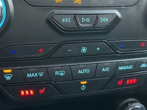 Used 2020 Ford Ranger Lariat w/ Equipment Group 501A Mid image 16