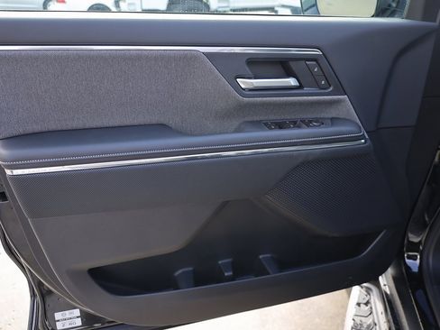 New 2026 GMC Sierra EV Elevation image 10