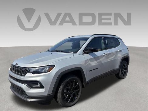 New 2026 Jeep Compass Latitude AWD/4WD image 1