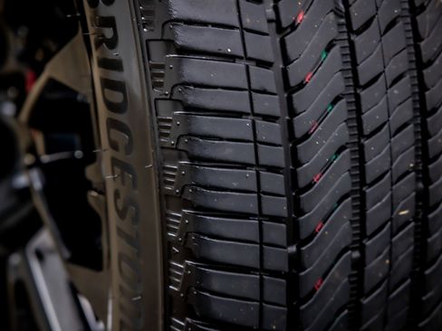 Used 2024 GMC Yukon XL Denali w/ Max Trailering Package image 22