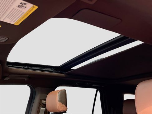 Used 2022 Ford Expedition Max King Ranch image 23