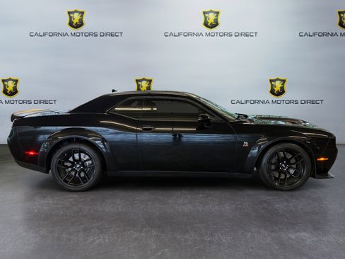 Used 2020 Dodge Challenger R/T Scat Pack image 6