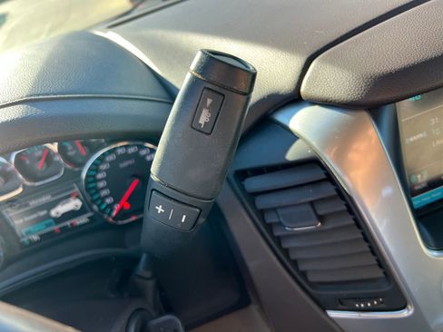 Used 2018 Chevrolet Suburban LS w/ Max Trailering Package image 27