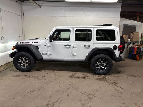 Used 2020 Jeep Wrangler Unlimited Rubicon AWD/4WD image 7