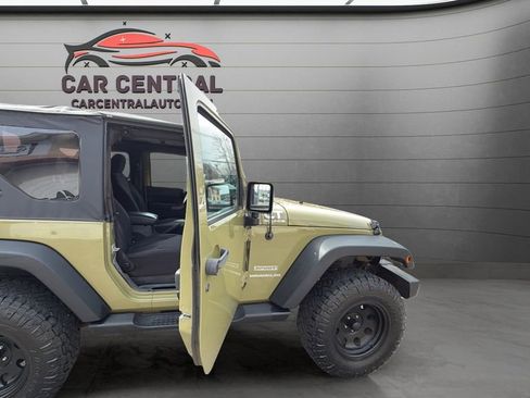 Used 2013 Jeep Wrangler Sport image 13