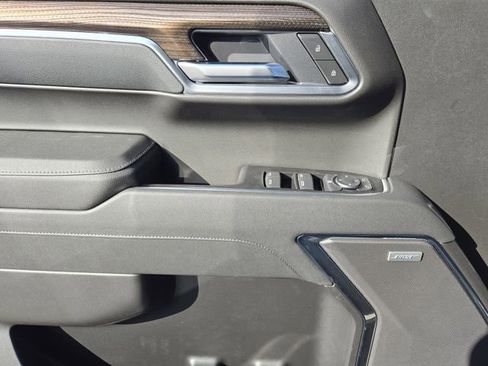 New 2026 Chevrolet Silverado 1500 LT Trail Boss w/ Convenience Package II image 18