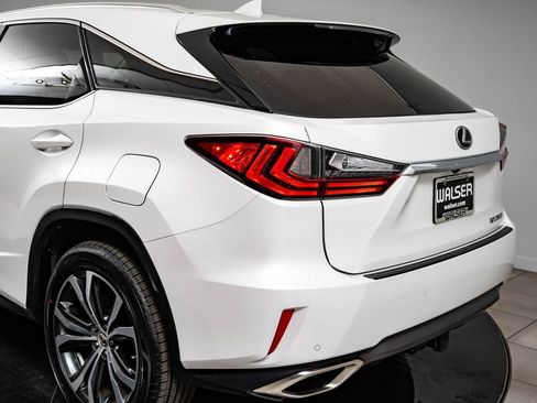 Used 2017 Lexus RX 350 AWD w/ Premium Package image 19