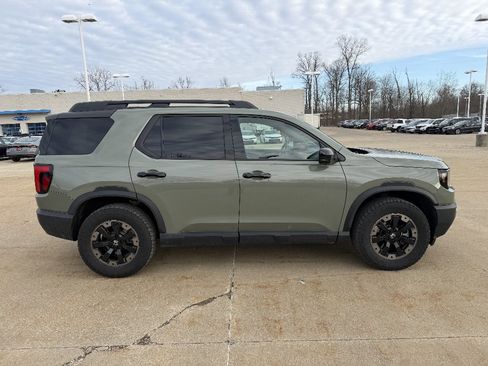 Used 2026 Honda Passport TrailSport Elite image 3