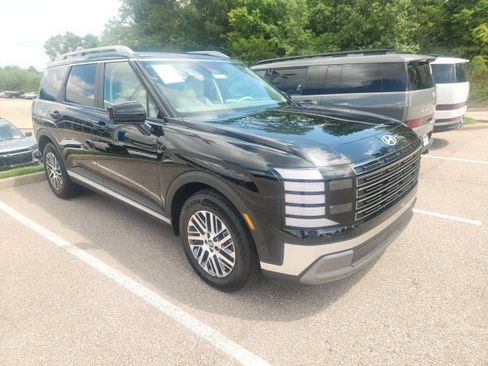 Used 2026 Hyundai Palisade SEL FWD image 1