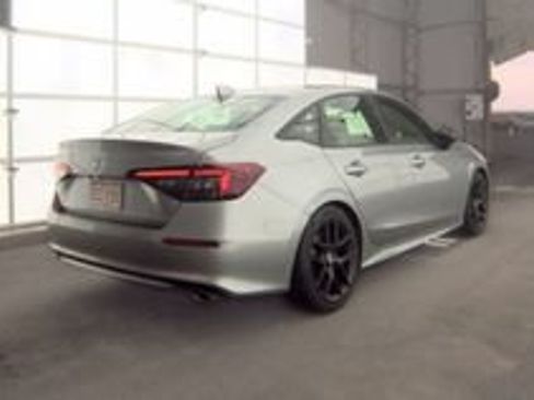 Used 2025 Honda Civic Sport image 16