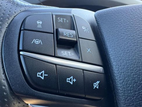 Used 2020 Ford Explorer ST w/ Premium Technology Package image 17