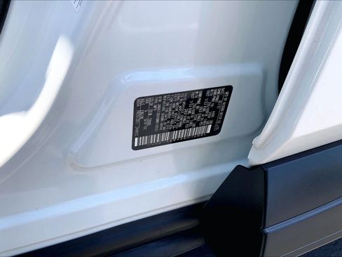 Used 2021 Nissan Rogue SV FWD image 36