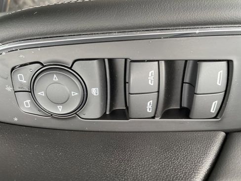 Used 2023 Buick Envision Essence w/ Sport Touring Package image 16