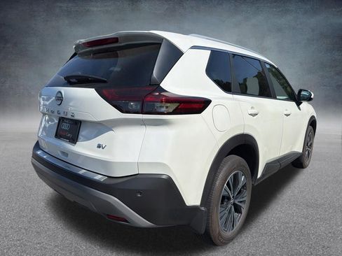 Used 2023 Nissan Rogue SV w/ SV Premium B Package FWD image 4