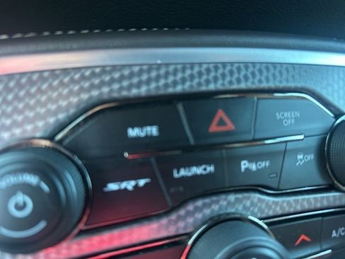 Used 2017 Dodge Challenger SRT Hellcat image 31