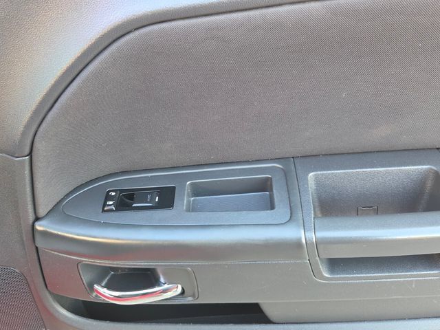 Used 2010 Dodge Challenger SE RWD image 17