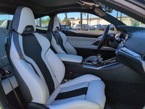 Used 2021 BMW M4 Competition w/ Executive Package image 33
