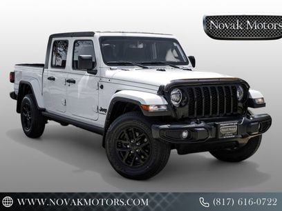 Used 2022 Jeep Gladiator Sport