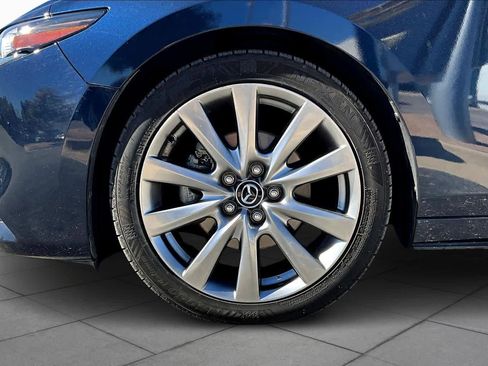 Used 2021 MAZDA MAZDA3 s image 10