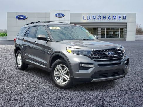Used 2023 Ford Explorer XLT w/ Equipment Group 202A AWD/4WD image 1