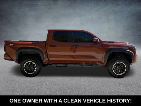 Used 2025 Toyota Tacoma TRD Off-Road w/ TRD Off Road Upgrade Package image 7