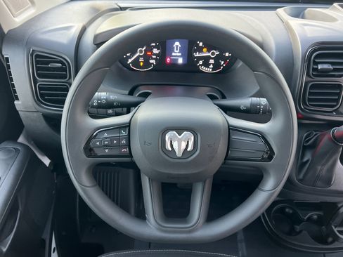 Used 2025 RAM ProMaster 2500 w/ Storage Group image 14