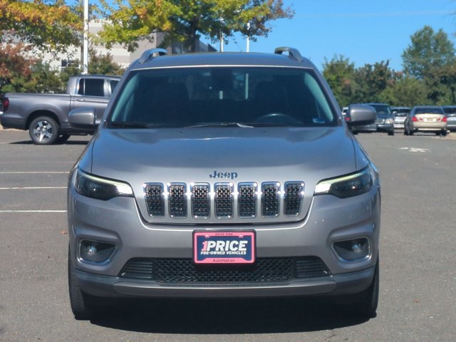 Used 2019 Jeep Cherokee Limited AWD/4WD image 2