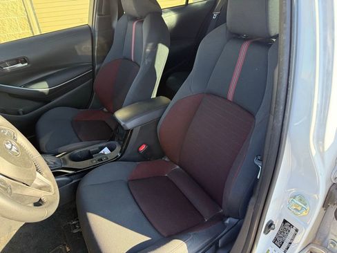 Used 2023 Toyota Corolla SE image 8