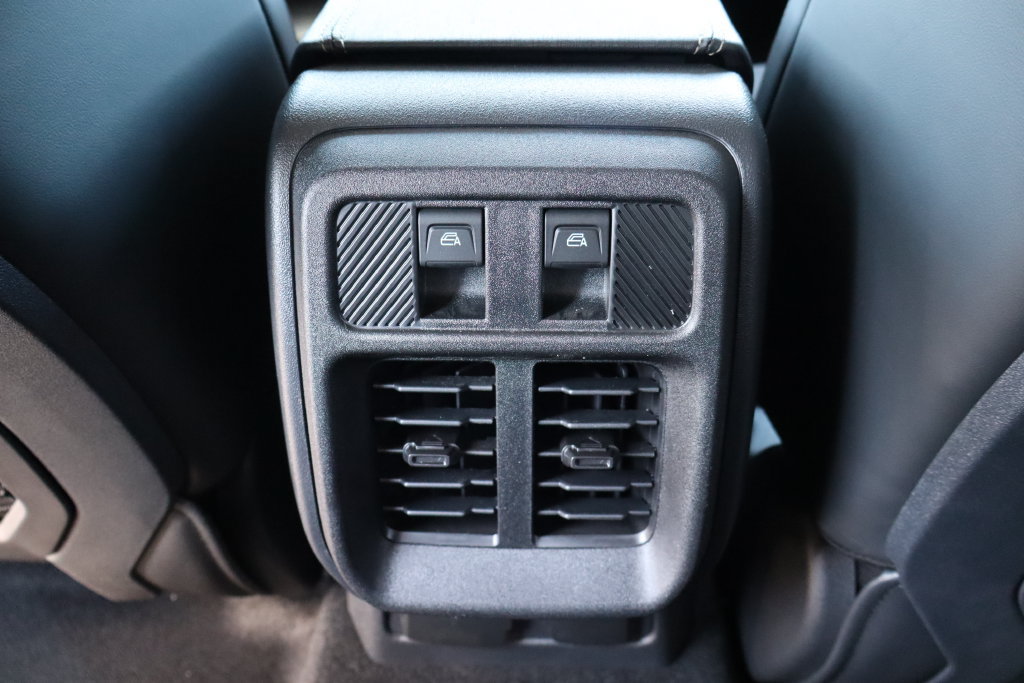 New 2026 Ford Bronco Raptor w/ Interior Carbon Fiber Pack AWD/4WD image 36