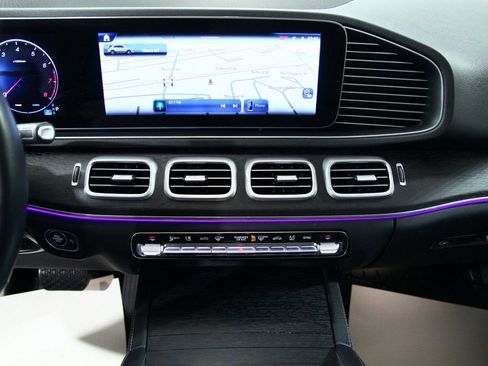 Certified 2025 Mercedes-Benz GLE 350 4MATIC image 21