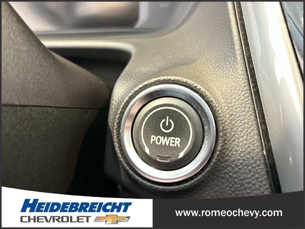 Used 2023 Chevrolet Bolt EUV LT w/ Comfort Package FWD image 30