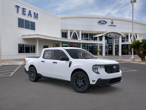 New 2026 Ford Maverick XLT FWD image 7