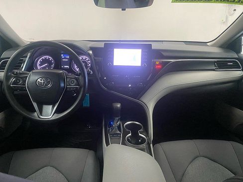 Used 2022 Toyota Camry LE image 24