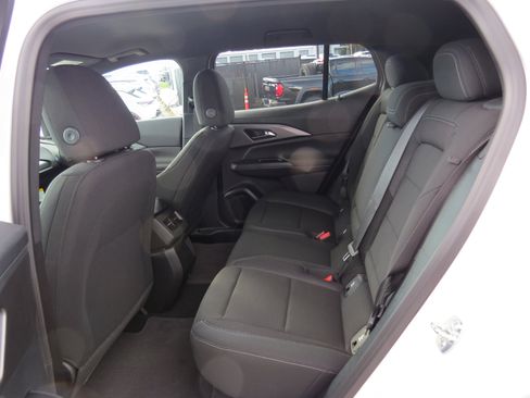 New 2026 Chevrolet Equinox EV LT image 11