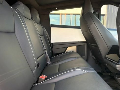 Used 2024 Tesla Cybertruck AWD Crew Cab image 13