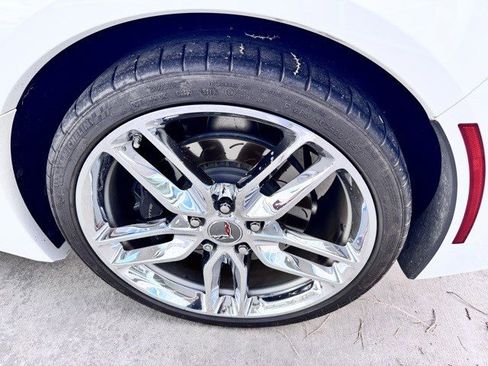 Used 2019 Chevrolet Corvette Z51 3LT image 7