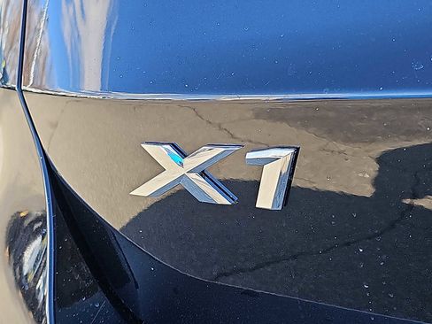 Used 2025 BMW X1 xDrive28i image 33
